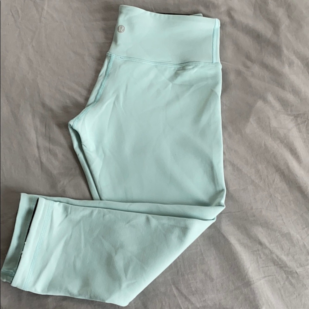 Lululemon reversible crops